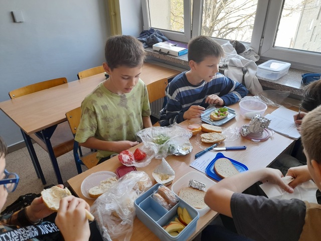 c78d0c74 2066 44b5 a574 593ad9a19d6d