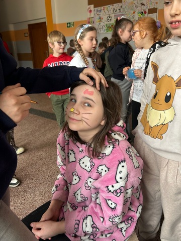 4C8595B4 11CA 4CEB B452 D740A2F6AB61