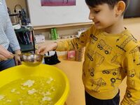 6d842ed9 7e51 4957 9307 0062a852c72e