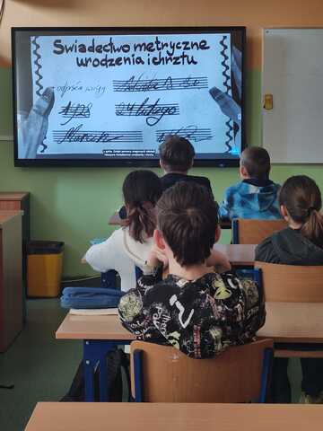 35afb2eb 04f2 4969 8b93 a13fa7ff349d